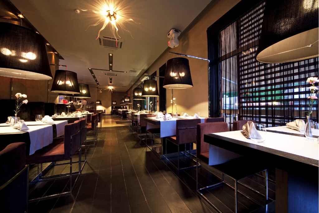 hotel & restaurant interior design in kolkata